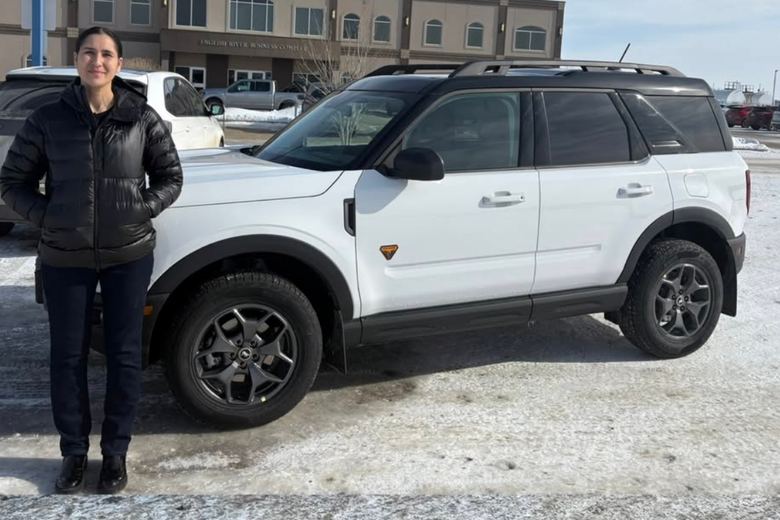 Elyse, Ford Bronco Sport, at delivery