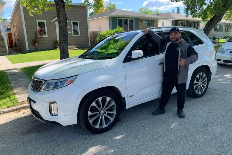 Ewa, Kia Sorento SX, at delivery